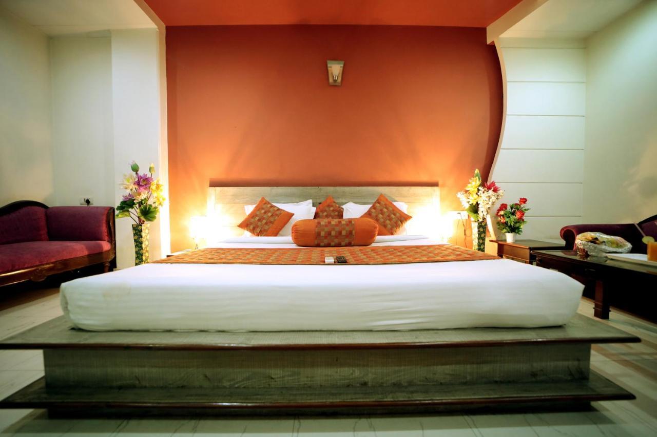 Hotel Blue Bell - Karol Bagh New Delhi Exterior foto